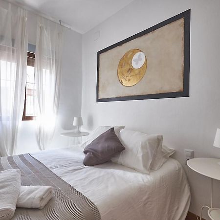 Hostal La Estrella Madrid Exterior photo