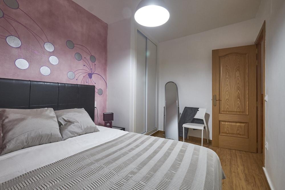 Hostal La Estrella Madrid Exterior photo